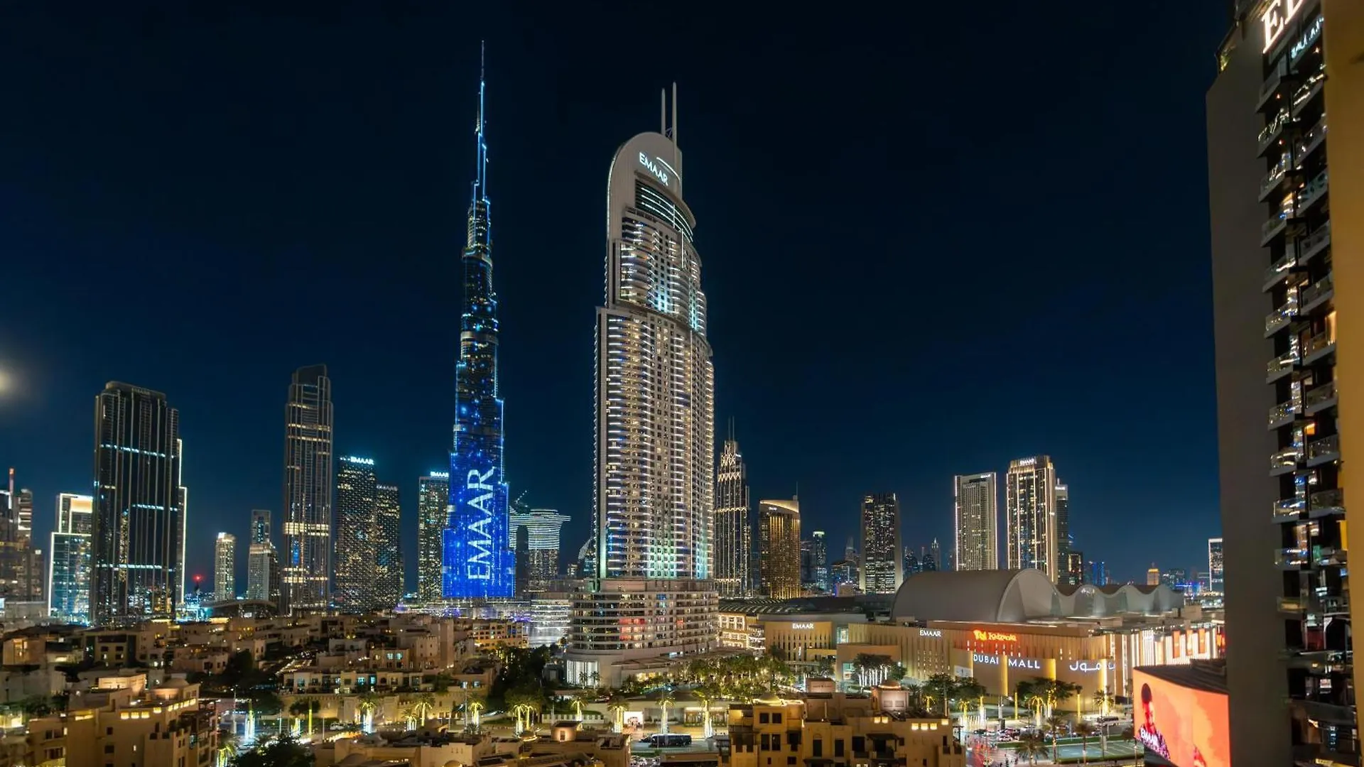 Direct Burj Khalifa Views / 5 Min Walk From Dubai Mall / Designer Choice / 6 People / New Building / Balcony 0*,  Forenede Arabiske Emirater